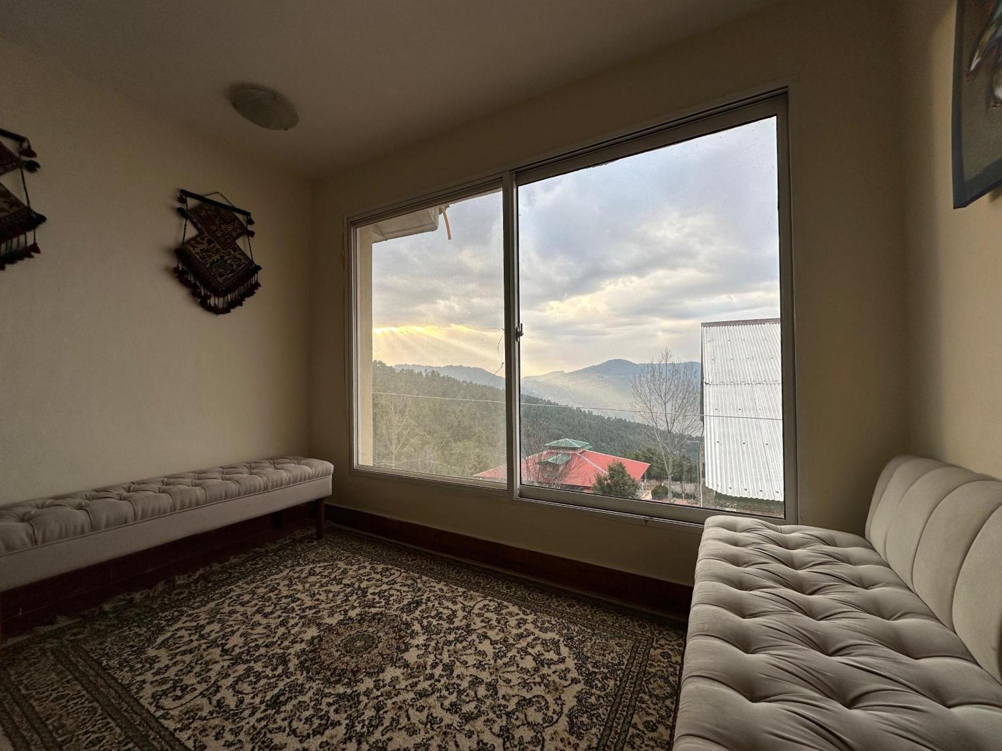 Sarah'S Lodge เมอร์รี ภายนอก รูปภาพ